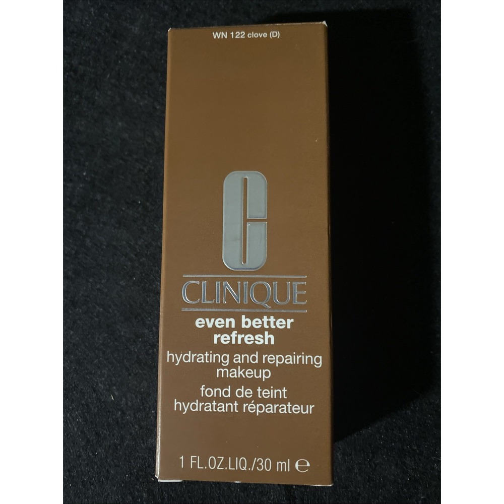 Clinique Even Better Refresh Hydrating & Repairing Makeup -Clove(D) WN 122 NEW